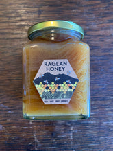 Load image into Gallery viewer, Raglan Honey